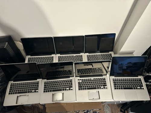 Job lot apple macbook - macbook, pro