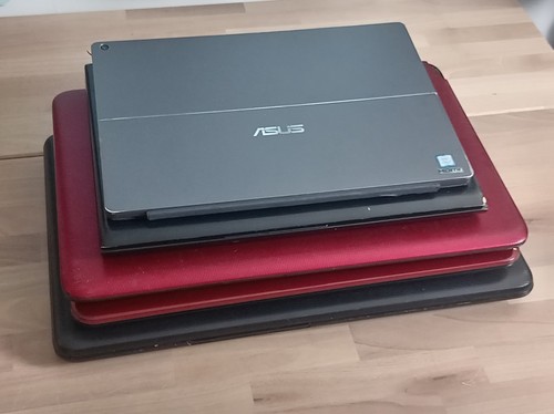 Job lot laptop computers - lot, 5x